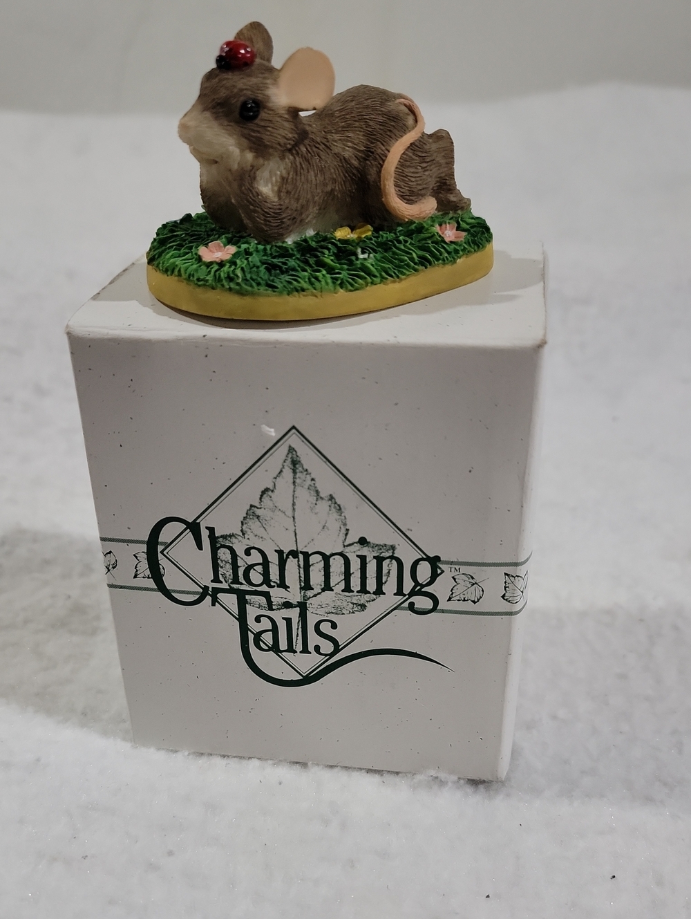 Charming Tails " I'm Thinking Of You" Brown Mouse Figurine with Pink Bow 89/701